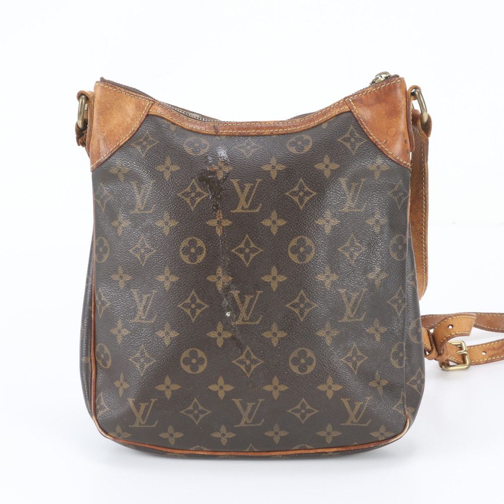 Louis Vuitton Monogram Odeon PM Leather Shoulder Bag Crossbody Tote — view 3