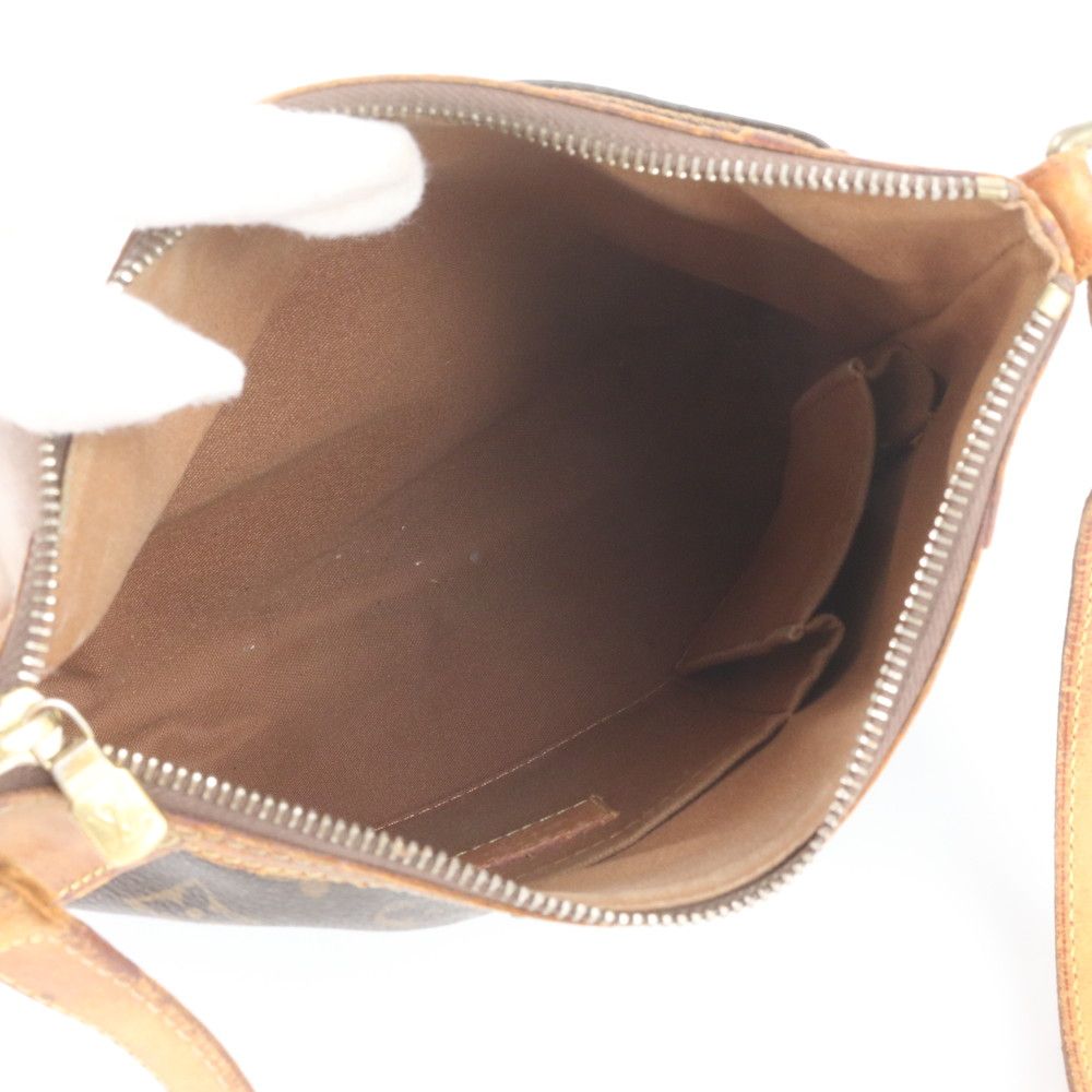 Louis Vuitton Monogram Odeon PM Leather Shoulder Bag Crossbody Tote — view 7
