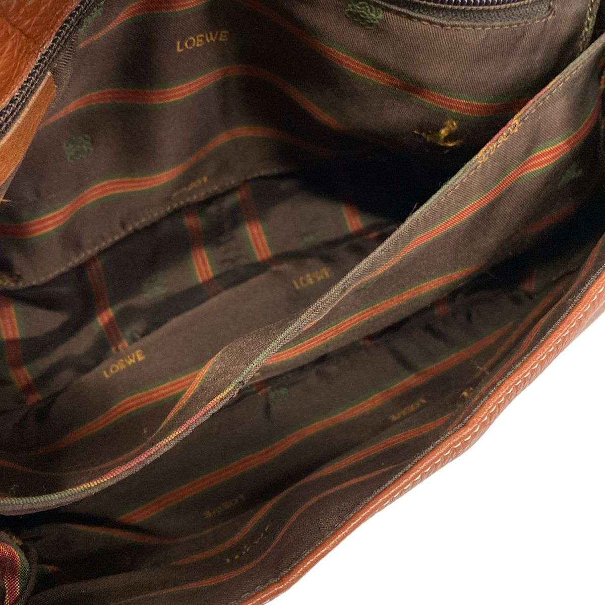 Loewe Shoulder Bag Brown Leather — view 7