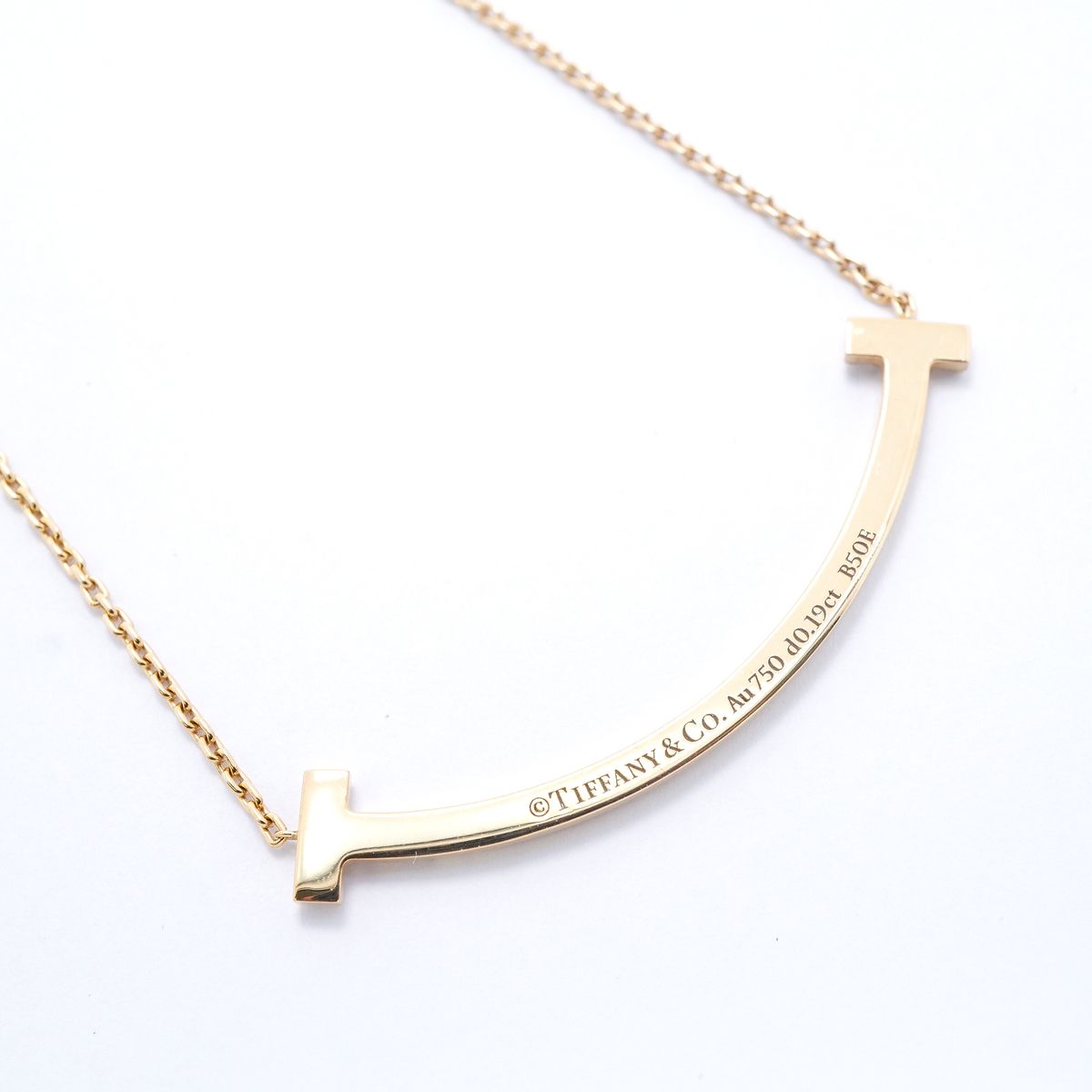 Tiffany & Co Necklace T Smile Medium Yellow Gold Diamond — view 2