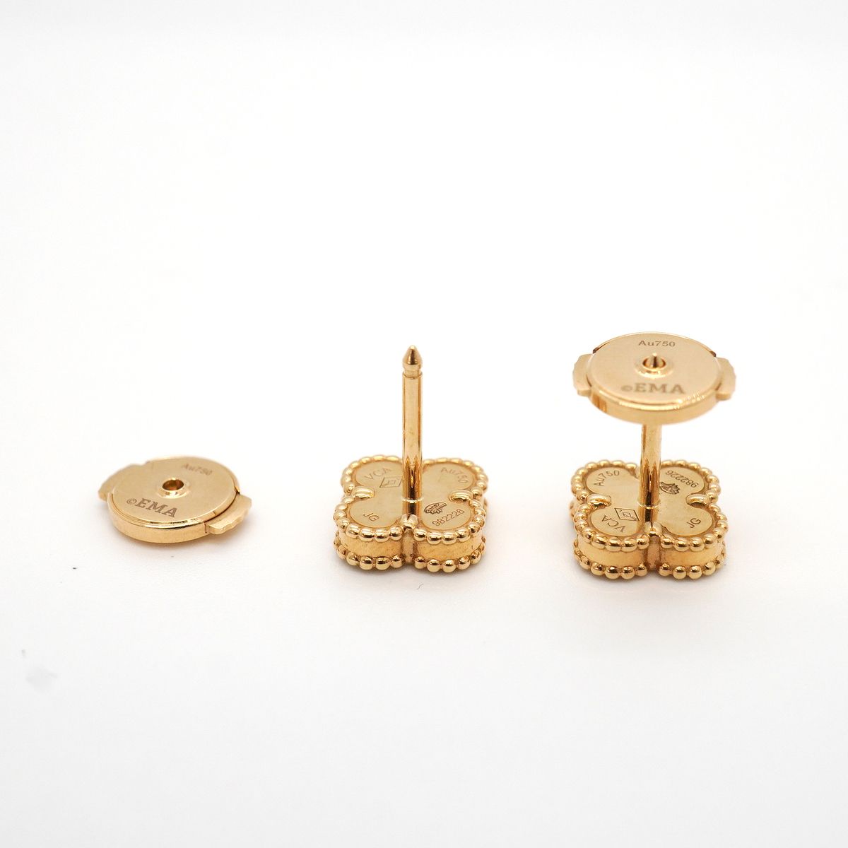 Van Cleef & Arpels Earrings Sweet Alhambra 18K Yellow Gold Mother of Pearl — view 3