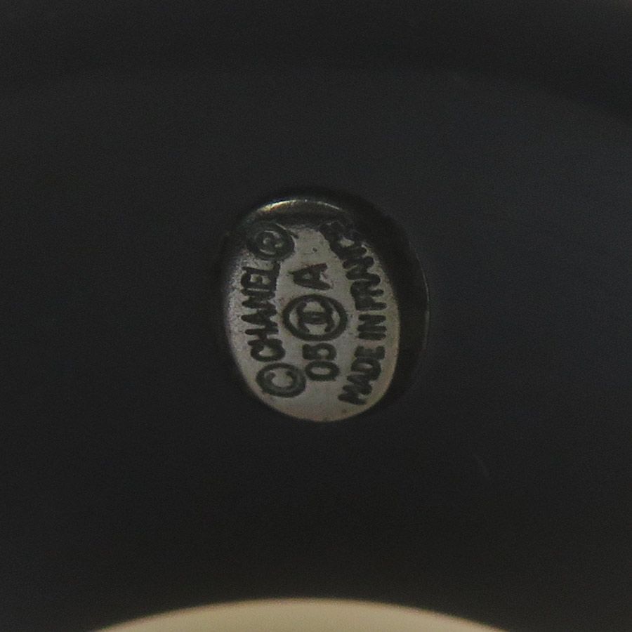 Chanel Ring CC Logo — view 8