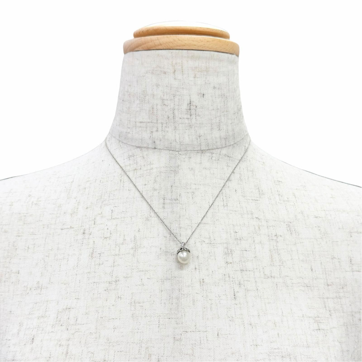Tiffany & Co 925 Fresh Water Pearl Open Heart Necklace Silver — view 2