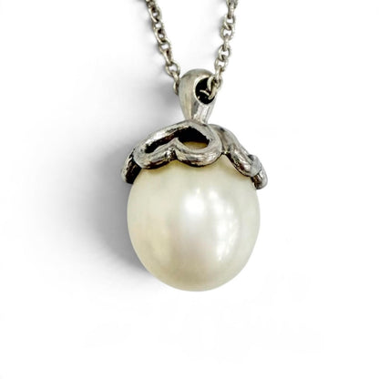 Tiffany & Co 925 Fresh Water Pearl Open Heart Necklace Silver