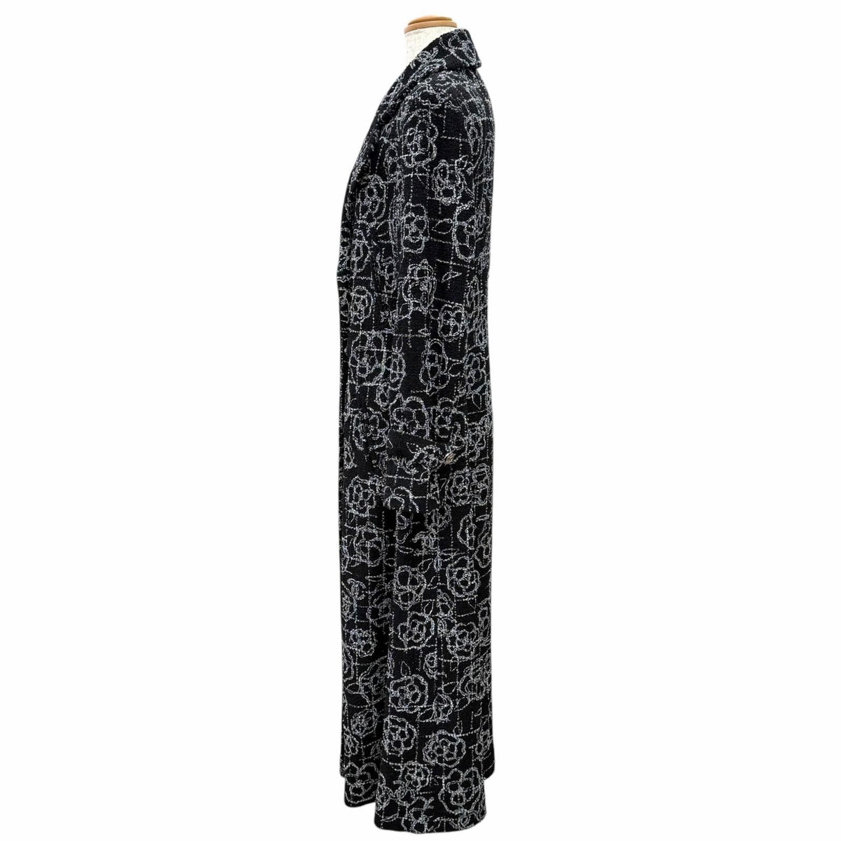 Chanel Constantly Reviewing Coco Buttons Camellia All Over Print Long Double — view 3