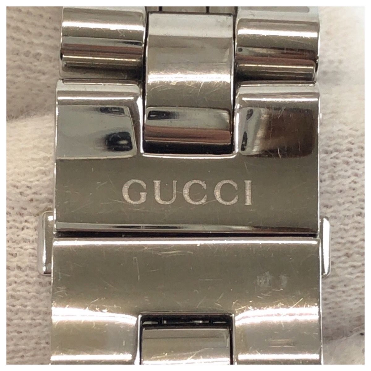 Gucci Bangle Watch Black Silver Stainless Steel — view 8