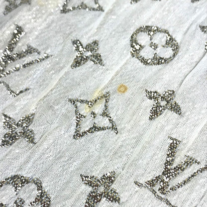 Louis Vuitton Shawl Etole Monogram So Glitter Silk Light Beige Scarf — view 8