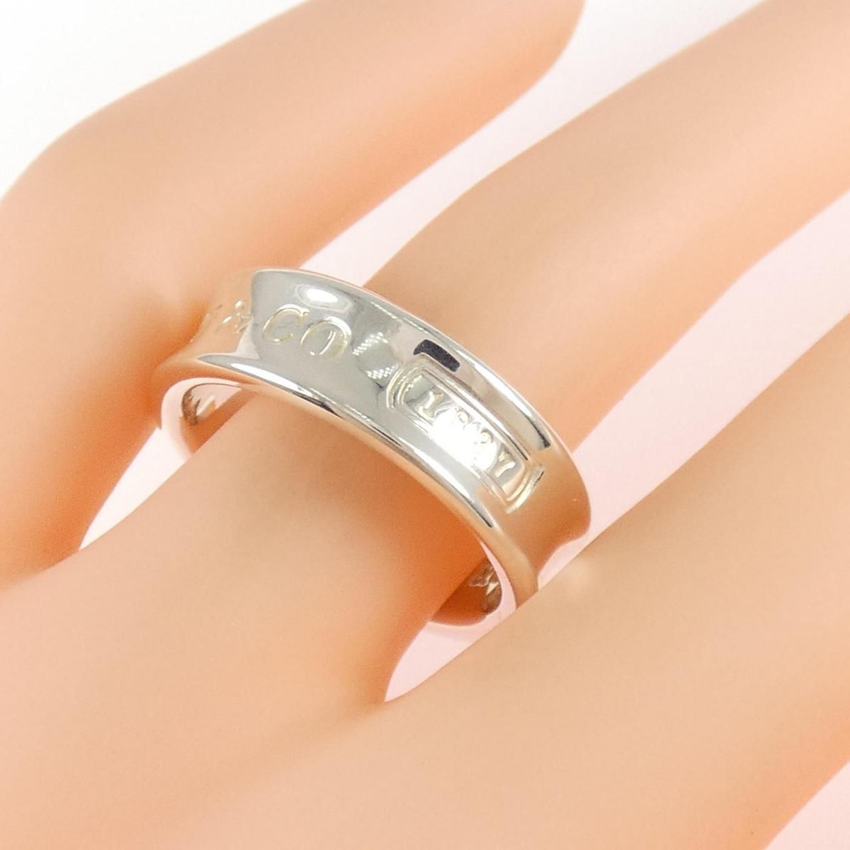 Tiffany & Co 1837 Ring — view 4