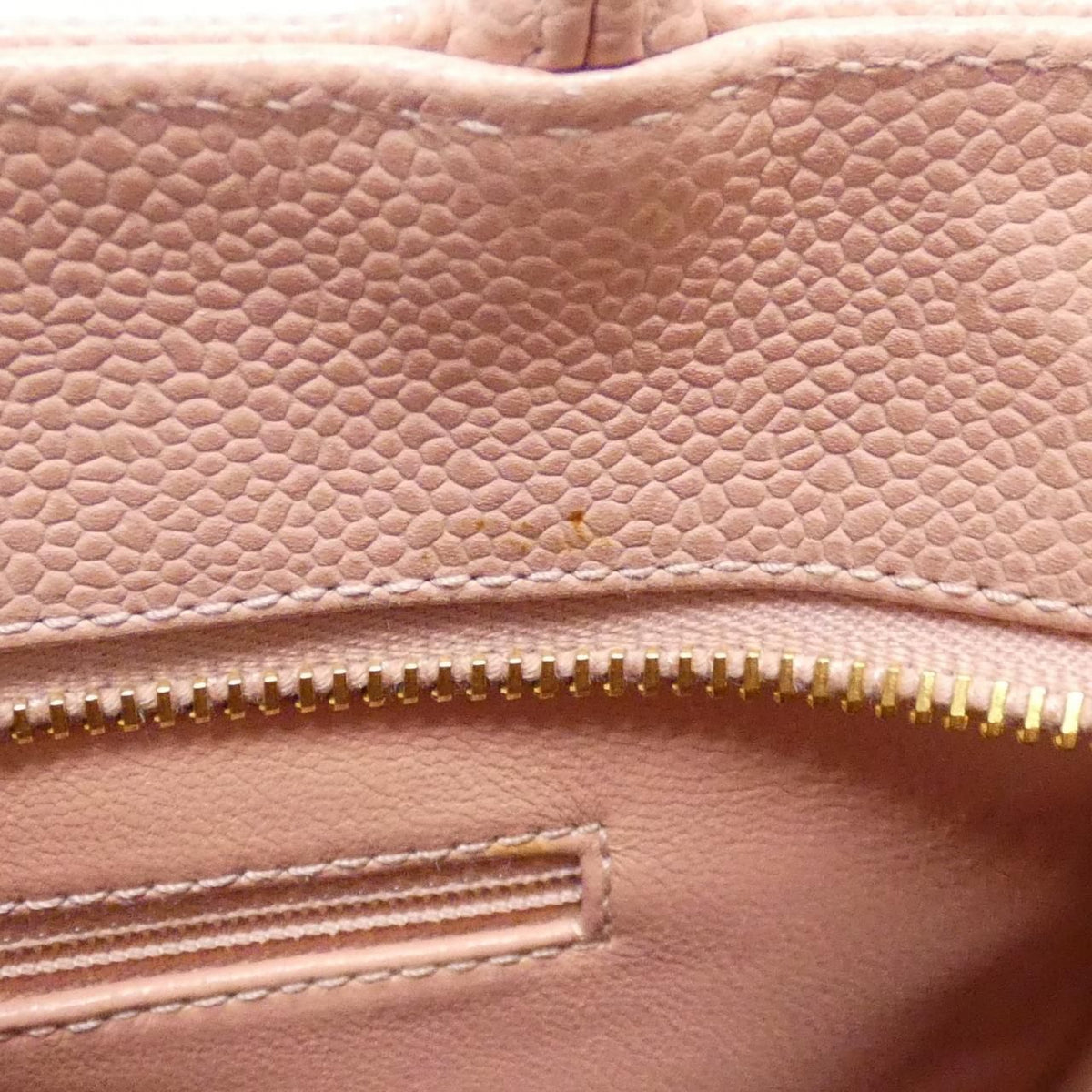 Chanel Vintage Bag Handbag Pink — view 7