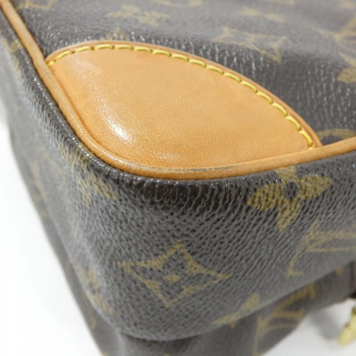 Louis Vuitton Monogram Amazone — view 3