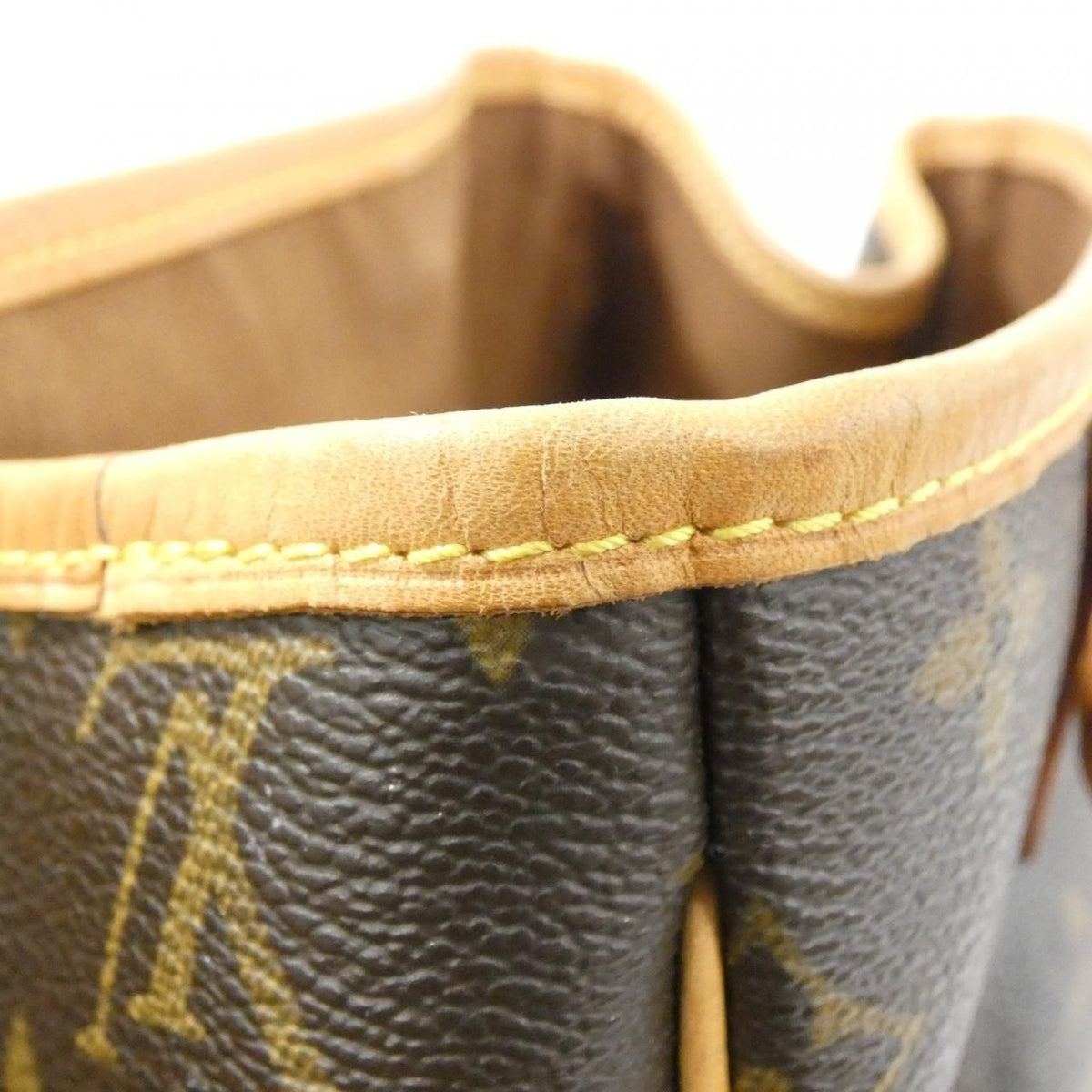 Louis Vuitton Monogram Batignolles Bag — view 5