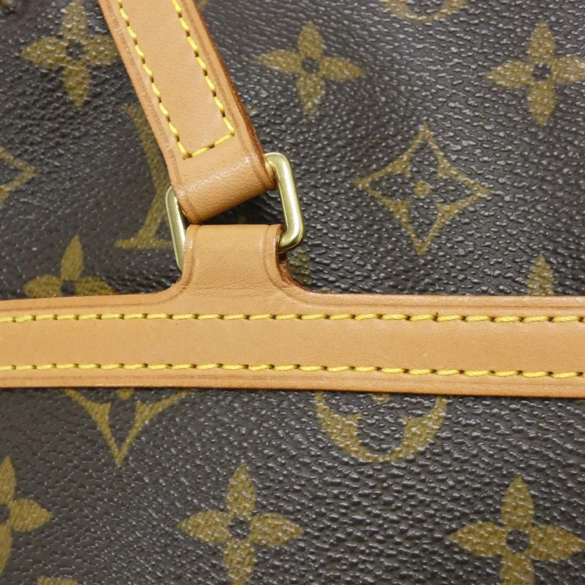 Louis Vuitton Monogram Coussin GM Shoulder Bag — view 4