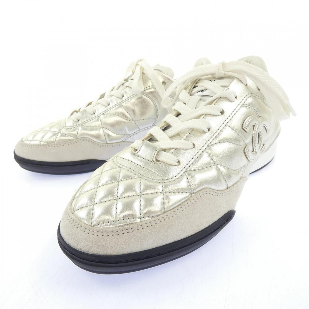 Chanel Sneakers Silver — view 3