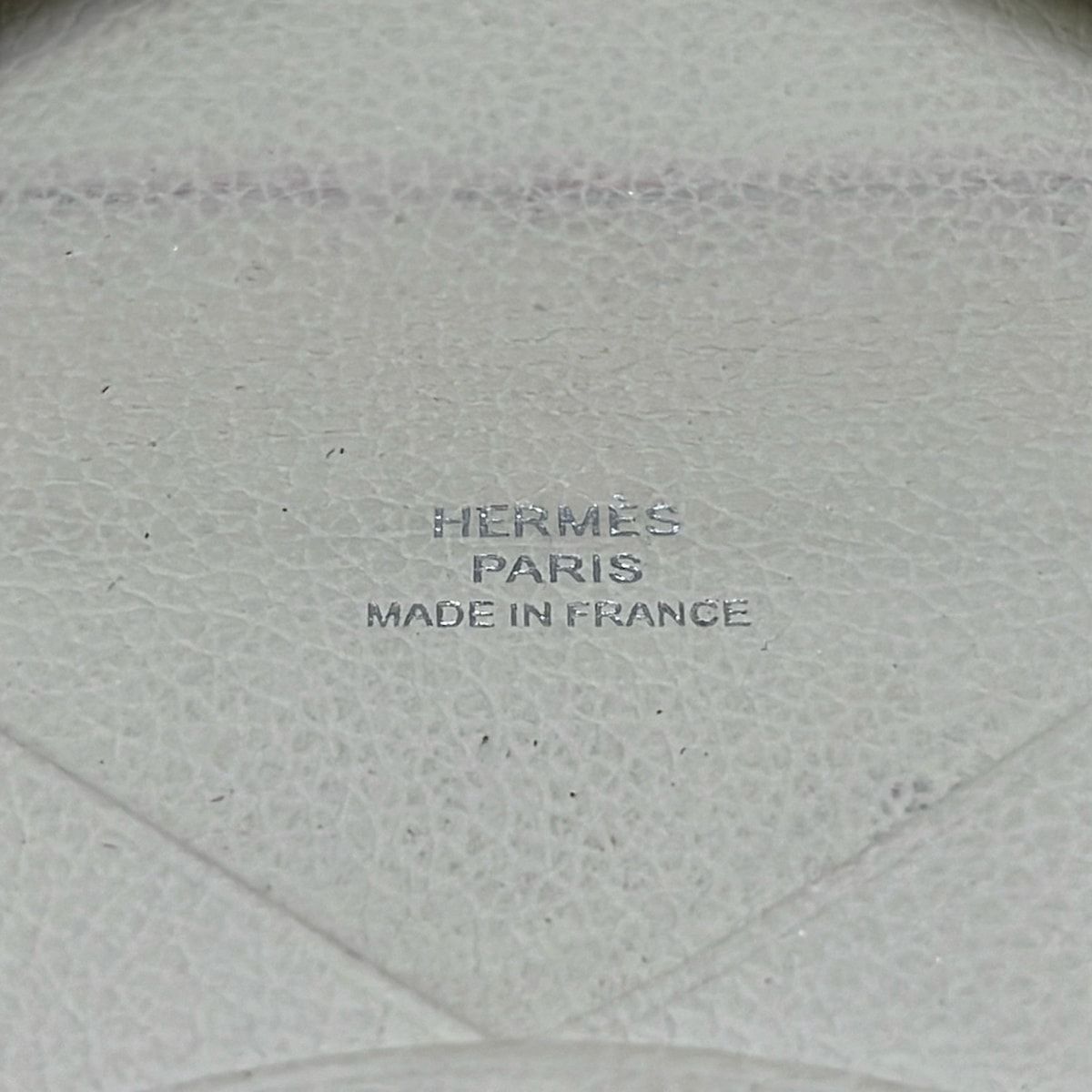 Hermes Card Case Calvi Mushroom Silver — view 6