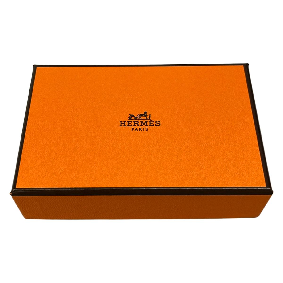 Hermes Card Case Calvi Mushroom Silver — view 7