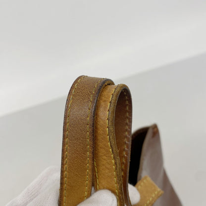 Louis Vuitton Handbag Vernis Reade PM Bronze — view 6