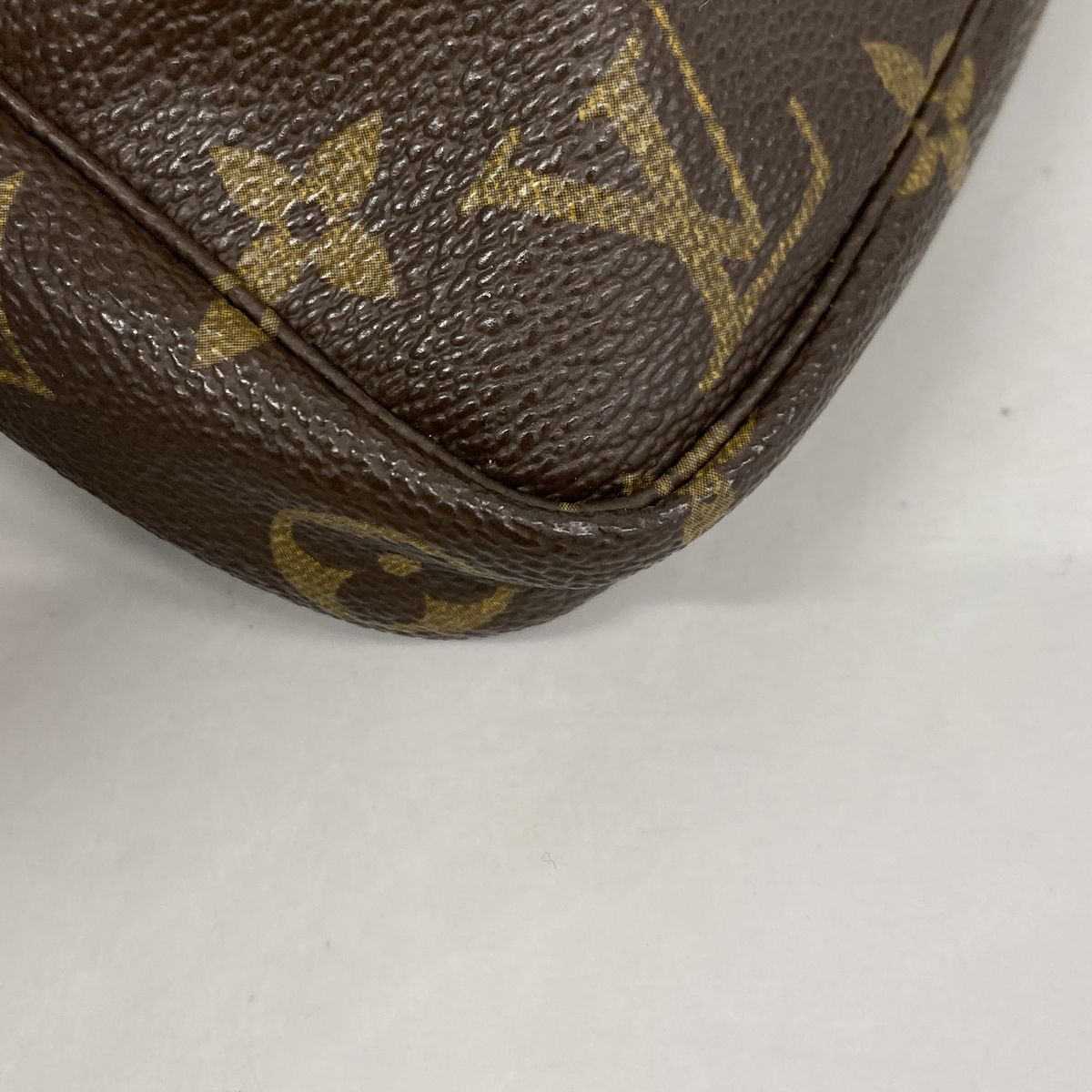 Louis Vuitton Pouch Monogram Pochette Accessoires Brown — view 6