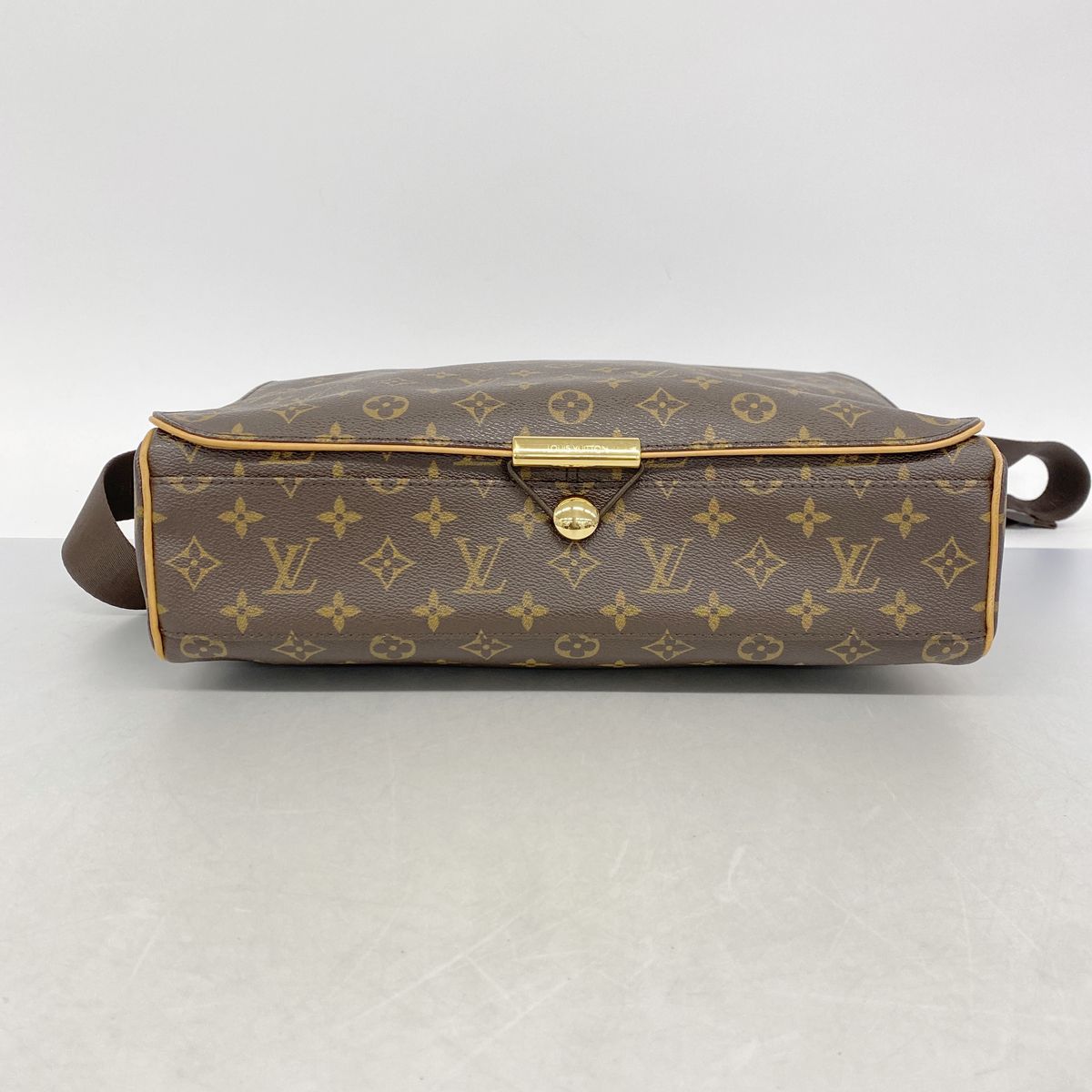 Louis Vuitton Shoulder Bag Monogram Abbesses Brown — view 3