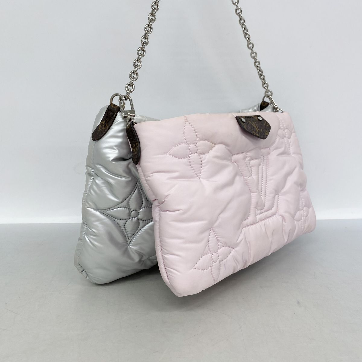Louis Vuitton Shoulder Bag LV Pillow Maxi Multi Pochette Accessoires Silver — view 2