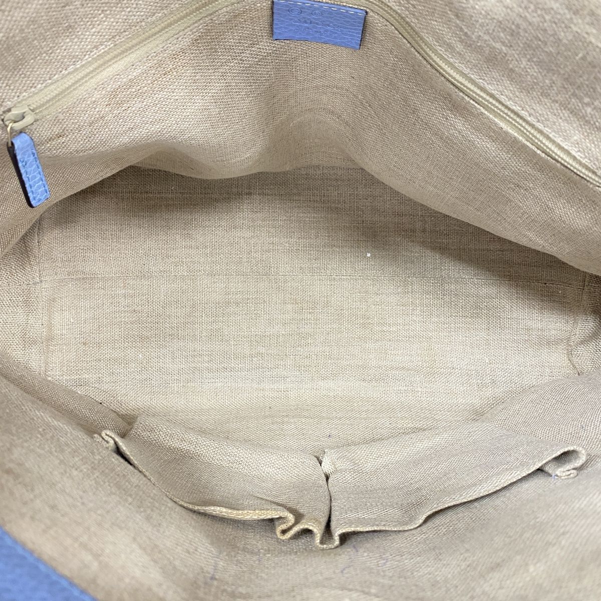 Gucci Handbag Interlocking G Leather Sky Blue Champagne Gold — view 4