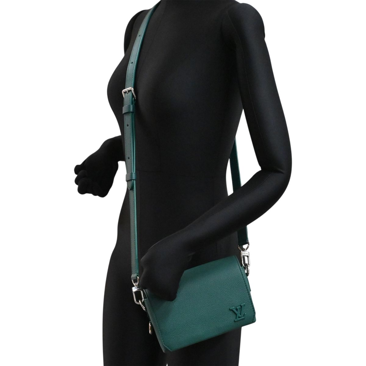 Louis Vuitton Shoulder Bag Fast Line Wearable — view 8