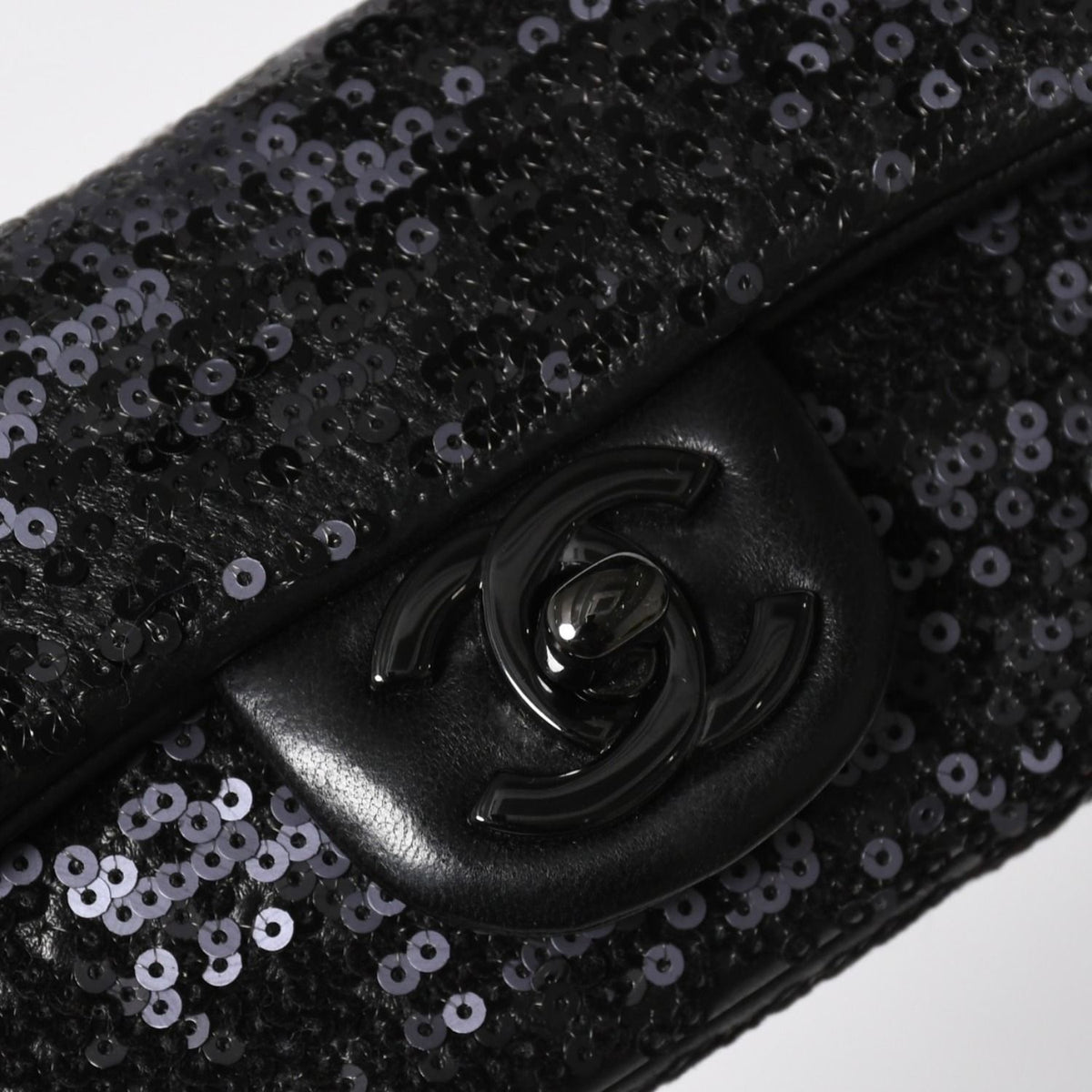 Chanel Shoulder Bag Mini Quilted Moonlight on Water Sequins Black — view 6