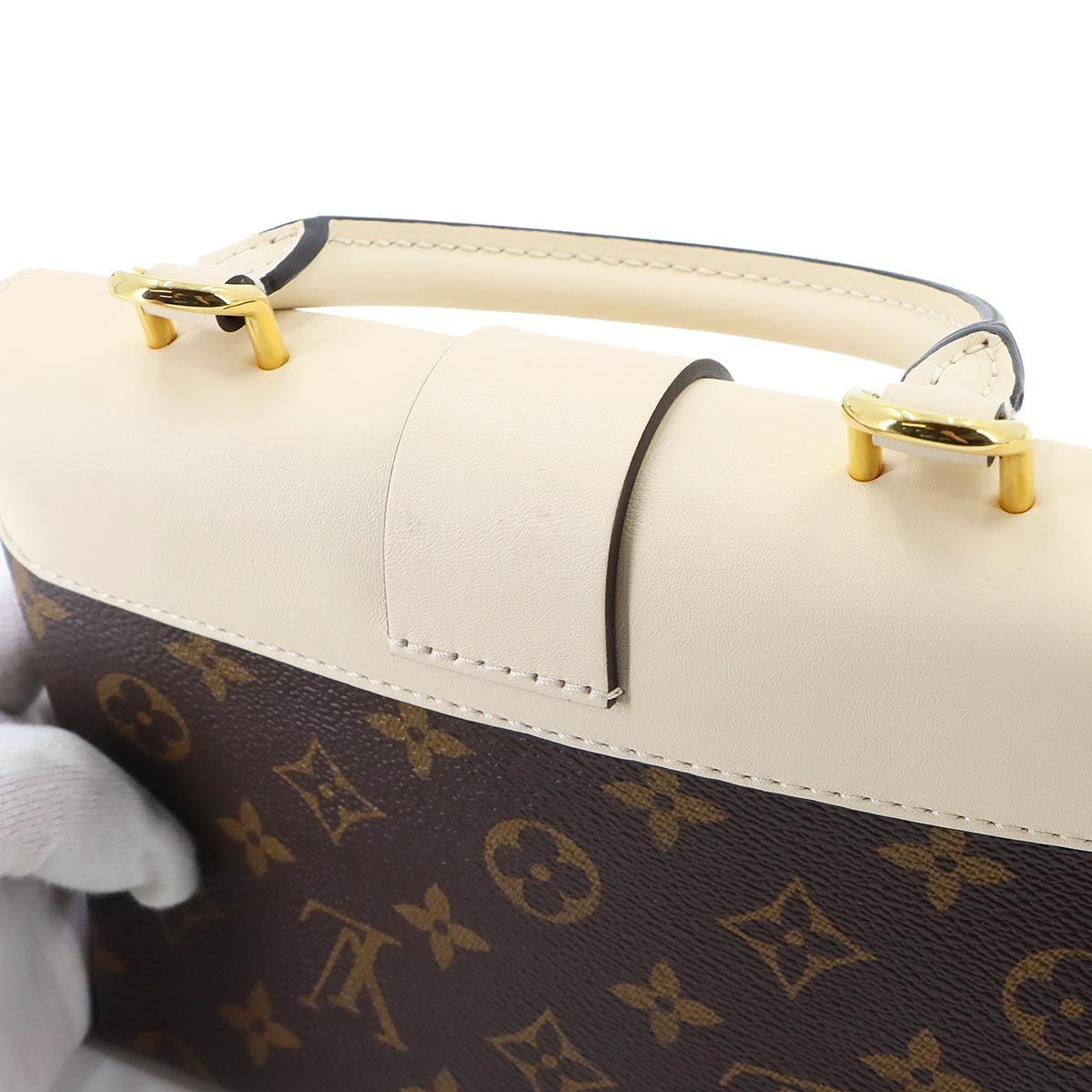 Louis Vuitton Monogram Locky BB 2-Way Bag Cream — view 8