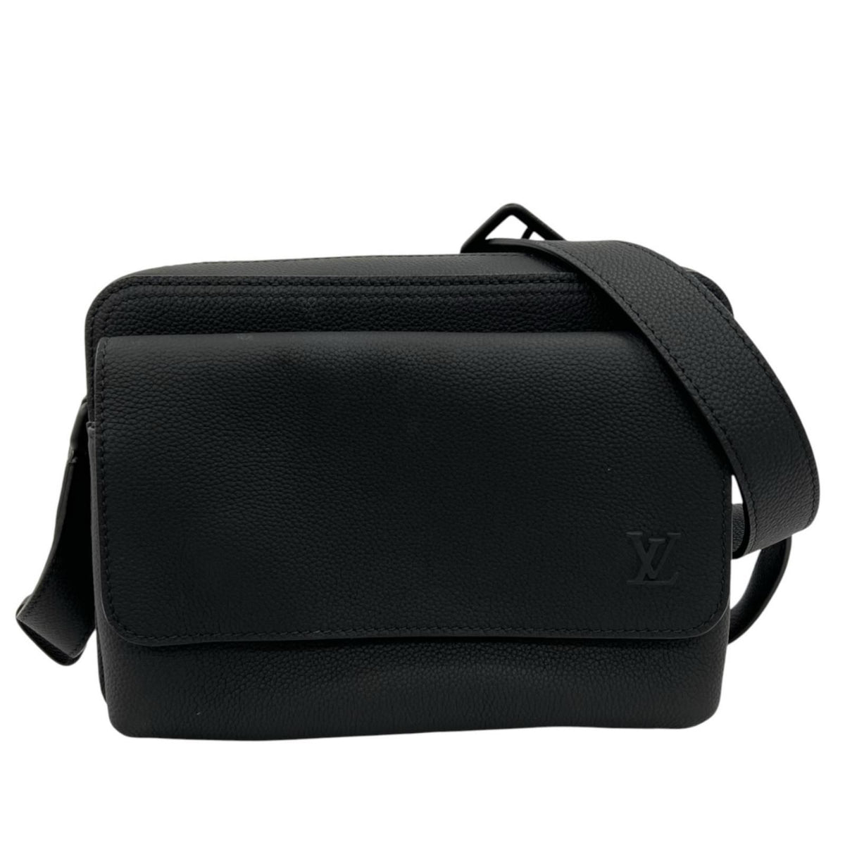 Louis Vuitton Boarding Messenger Aerogram Shoulder Bag Black