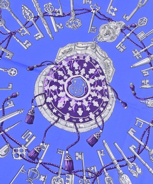 Hermes Carre 90 Scarf Bandana — view 2
