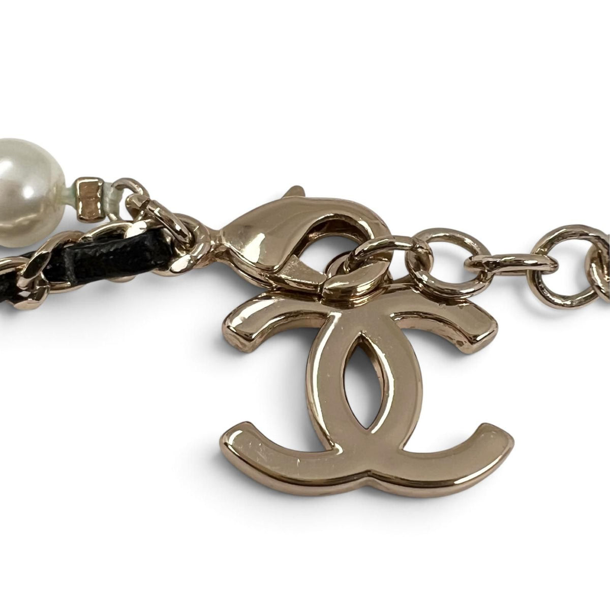 Chanel CC Logo Necklace Faux Pearl Black White Choker — view 7