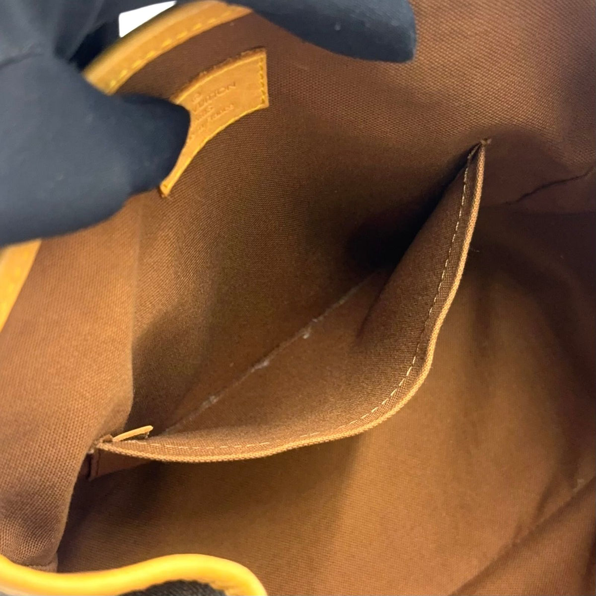 Louis Vuitton Batignolles Monogram Leather Brown Handbag Gold — view 6