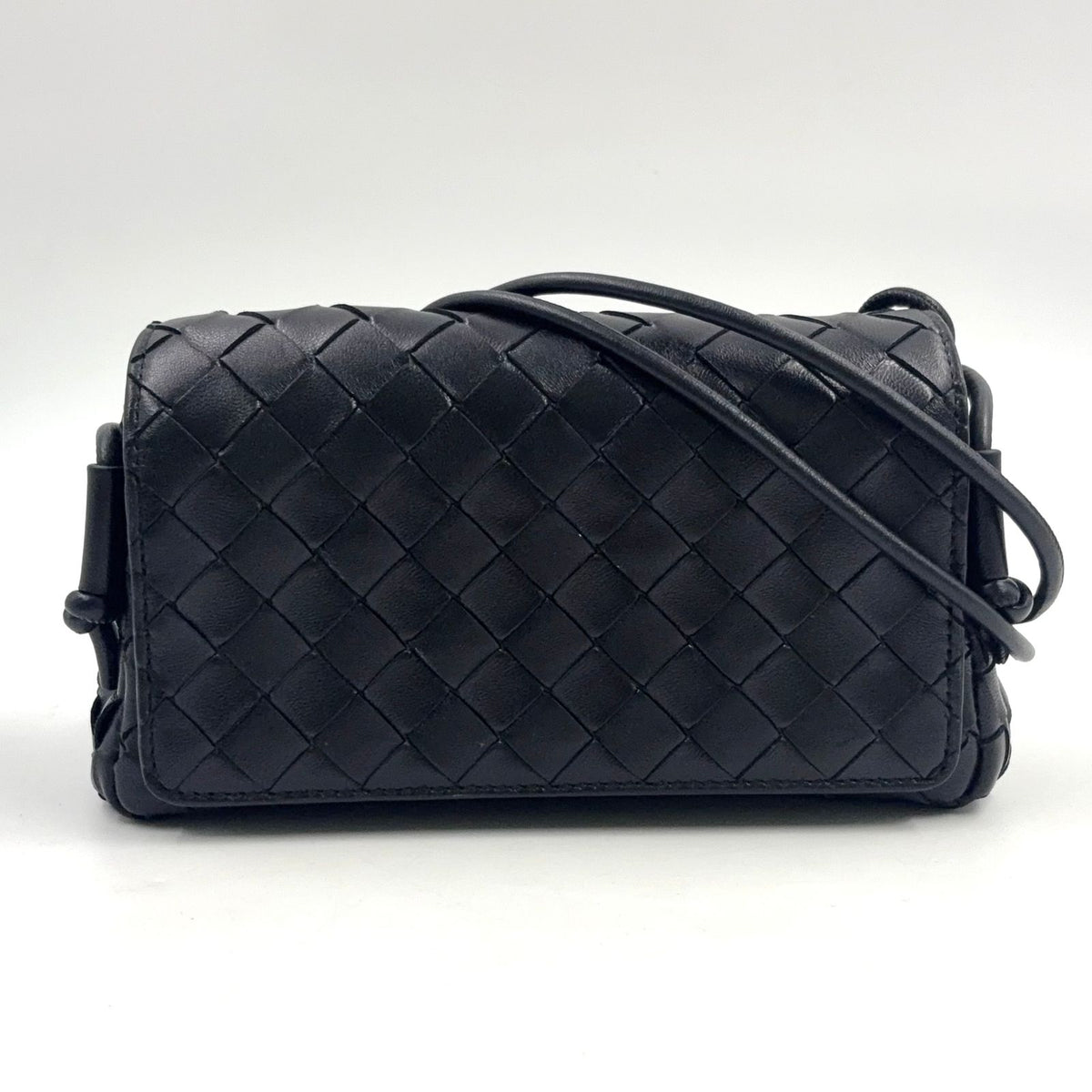 Bottega Veneta Notturno Leather Black Shoulder Bag Gold