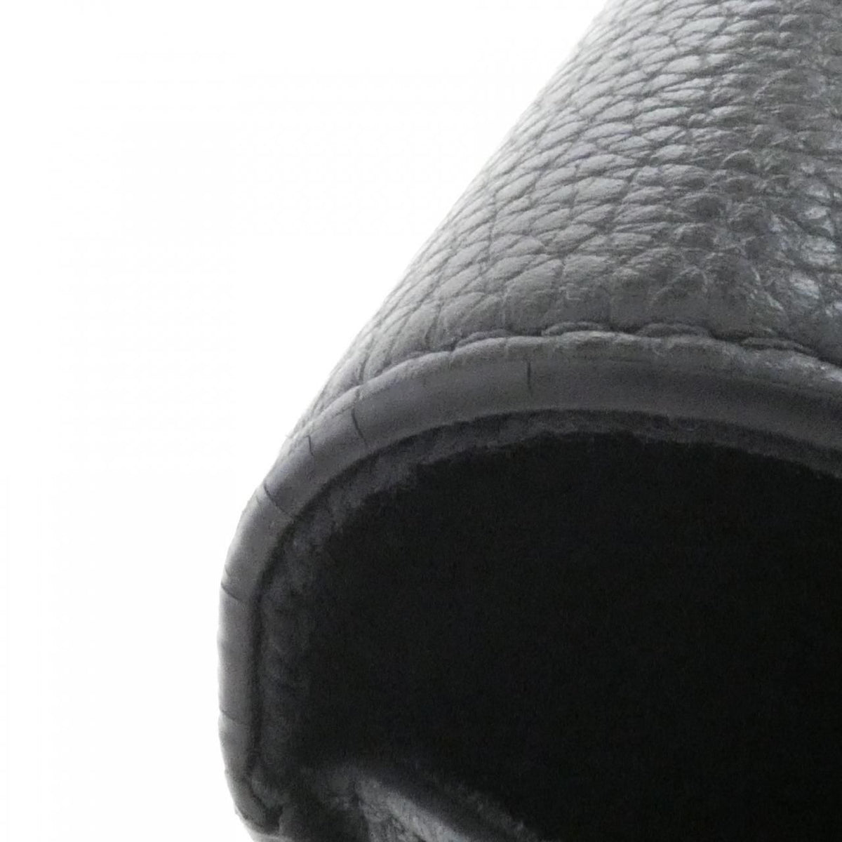 Louis Vuitton LV Aerogram Fast Line Wearable Wallet Shoulder Bag — view 5