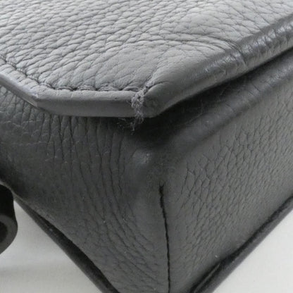 Louis Vuitton LV Aerogram Fast Line Wearable Wallet Shoulder Bag — view 3