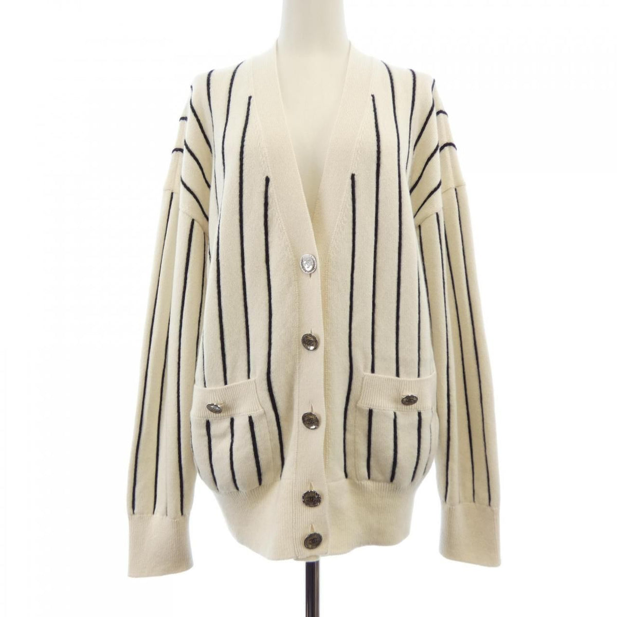 Chanel 23P Cardigan Beige