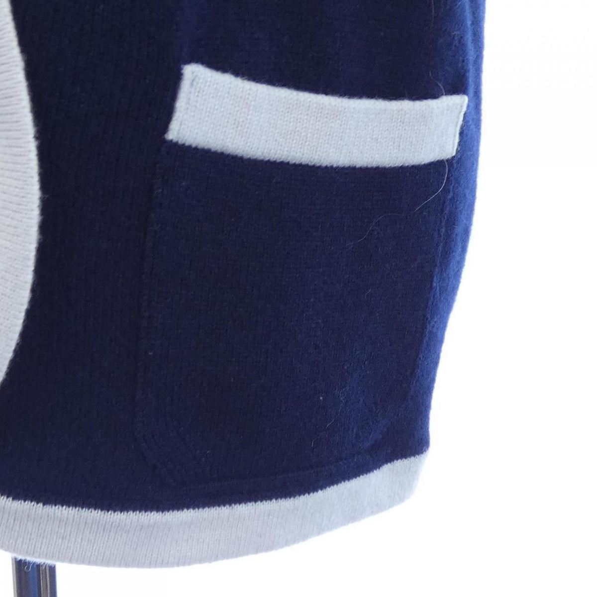 Chanel Cardigan Navy — view 8