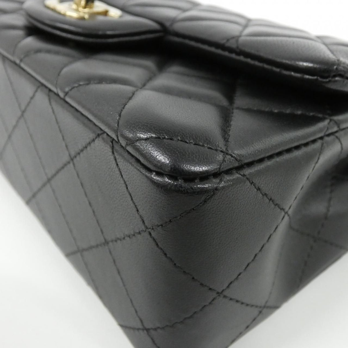 Chanel Shoulder Bag Black — view 3
