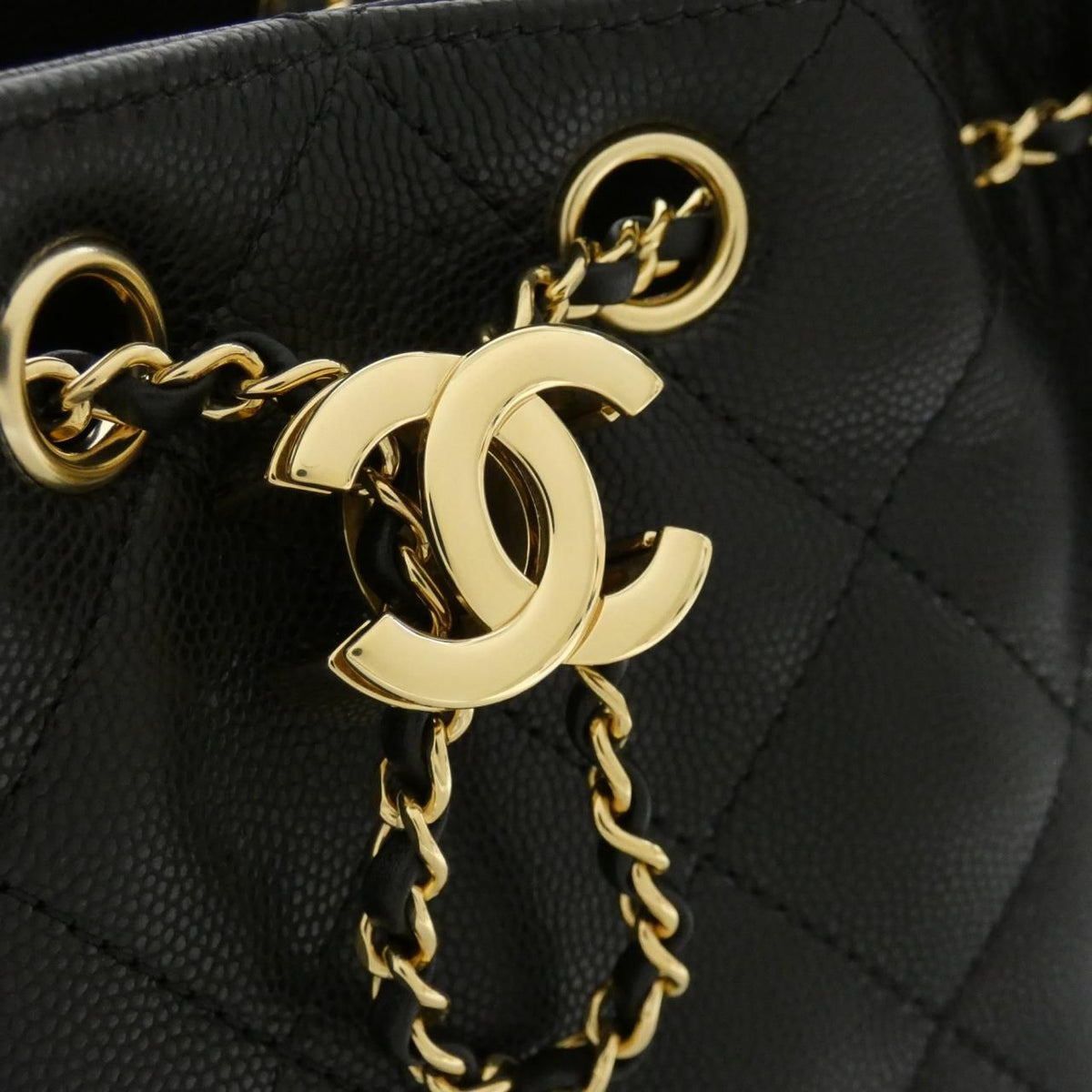 Chanel 25 Line Shoulder Bag — view 4
