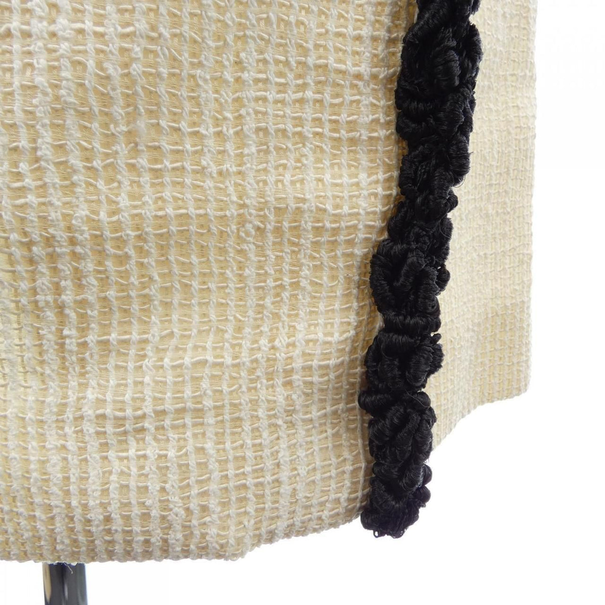 Chanel 26S Skirt Beige — view 7