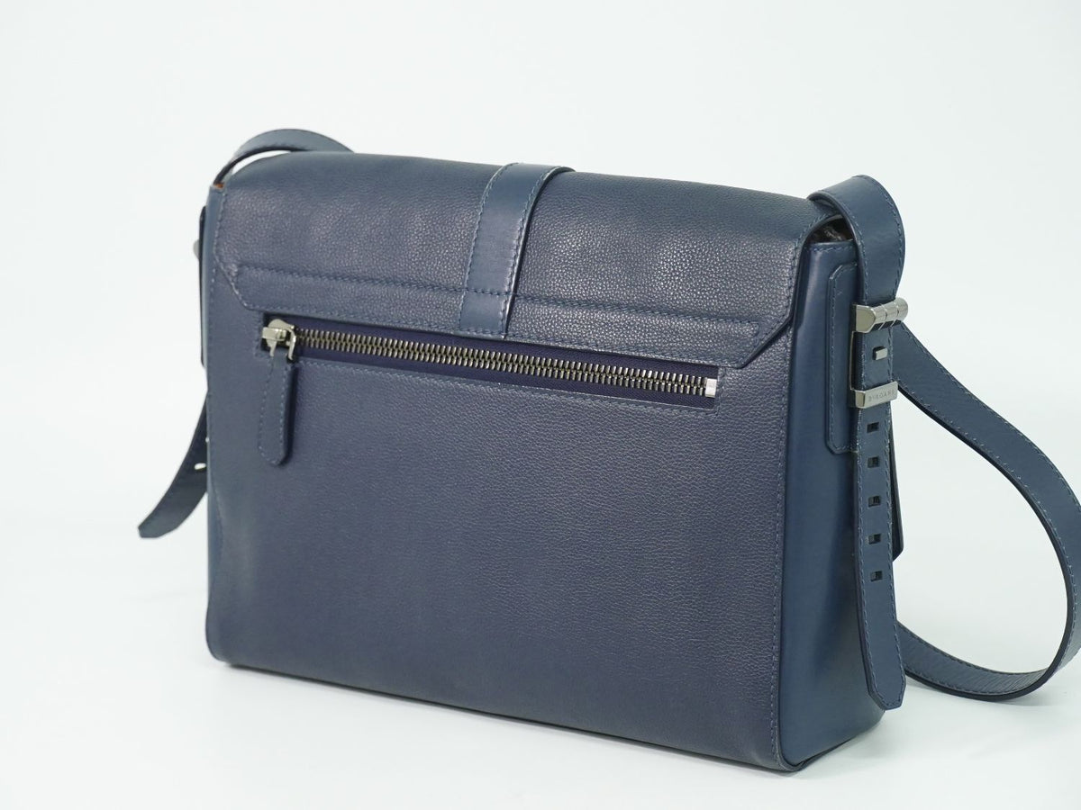 Bvlgari Leather Shoulder Bag Pochette Navy — view 2