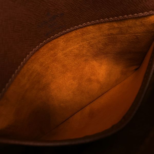 Louis Vuitton Monogram Musette Tango Crossbody — view 4