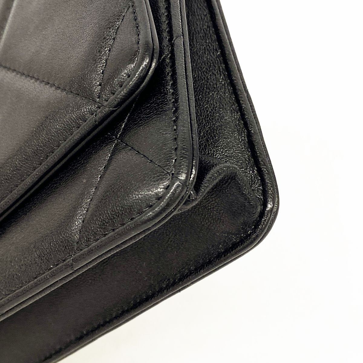 Chanel Handbag Chanel 19 Lambskin Black Gold Silver 2-Way Bag — view 7