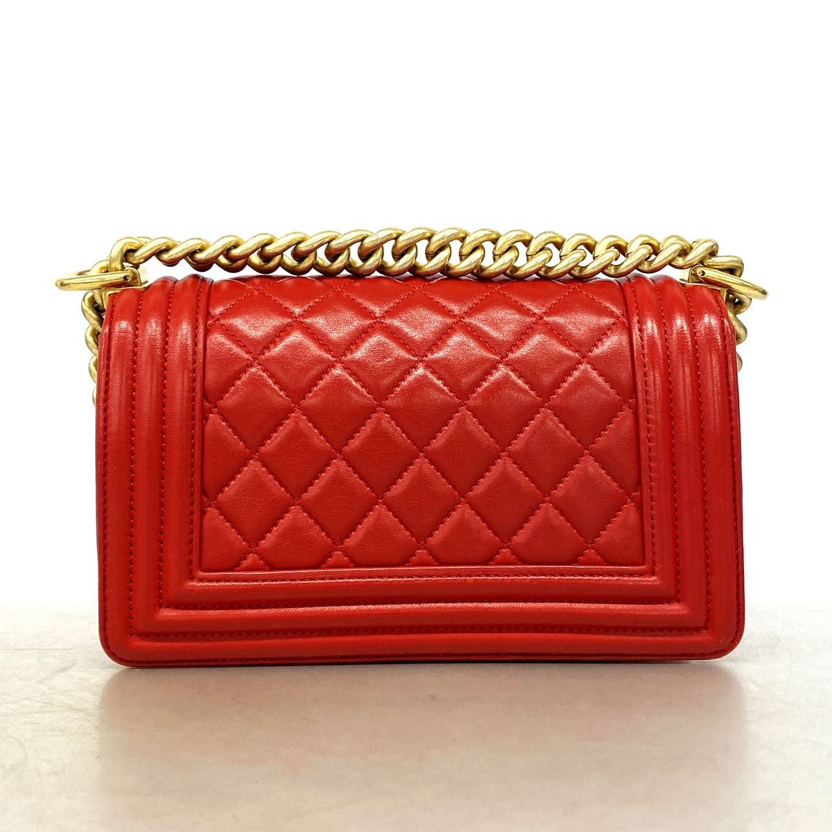 Chanel Shoulder Bag Boy Lambskin Red Gold — view 8