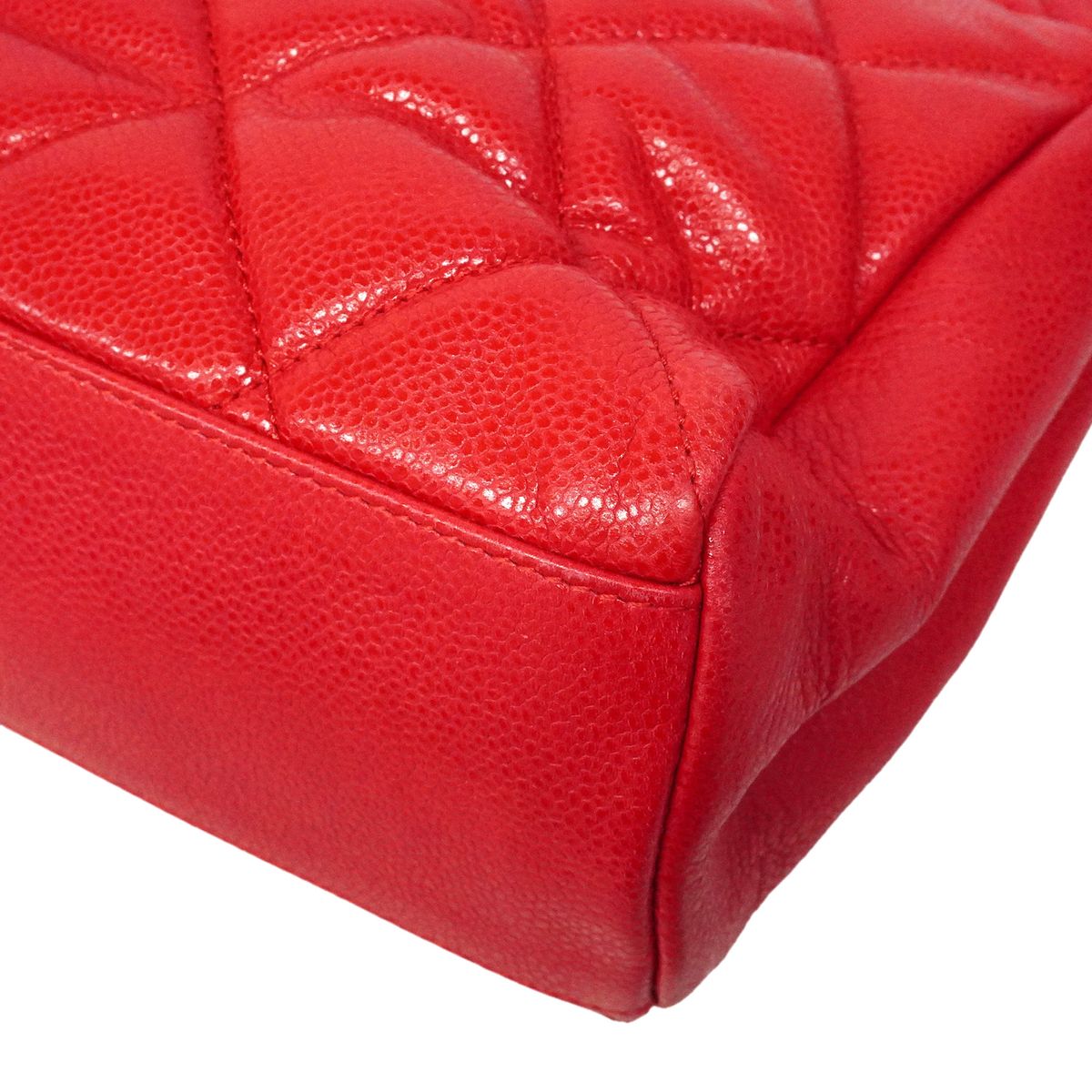 Chanel Shoulder Bag Maxi Quilted Caviar Leather Red Silver — view 7