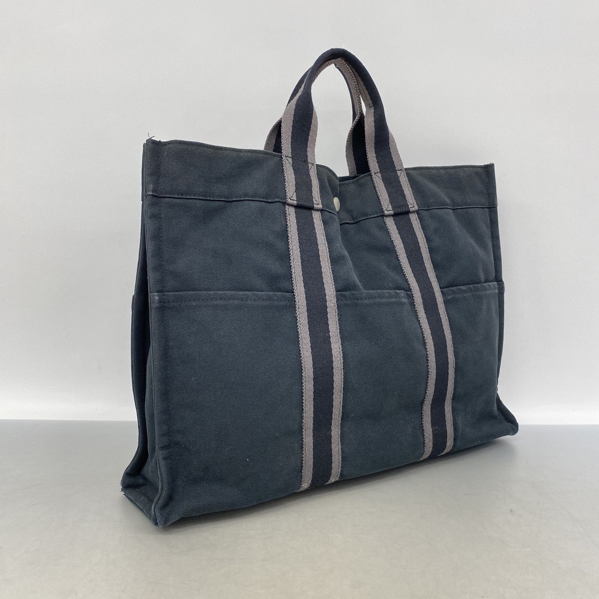 Hermes Tote Bag Fourre Tout MM Canvas Black Silver — view 2