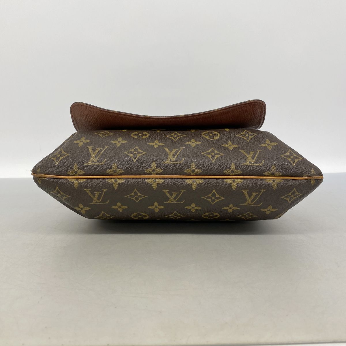 Louis Vuitton Shoulder Bag Monogram Musette Brown — view 3