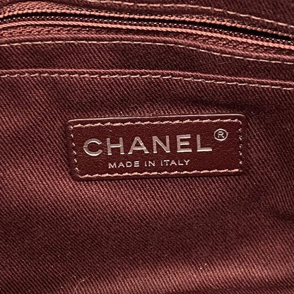 Chanel Shoulder Bag Quilted Leather Black Silver — view 5
