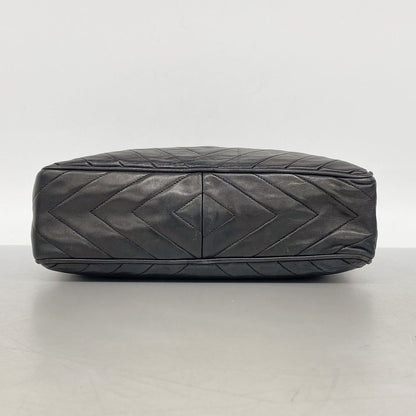 Chanel Shoulder Bag Lambskin Black Gold — view 3