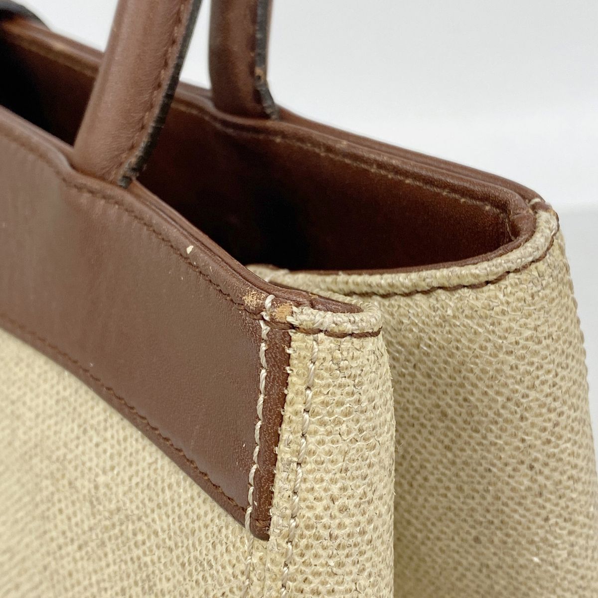 Chanel Tote Bag Beige Brown Gold — view 6