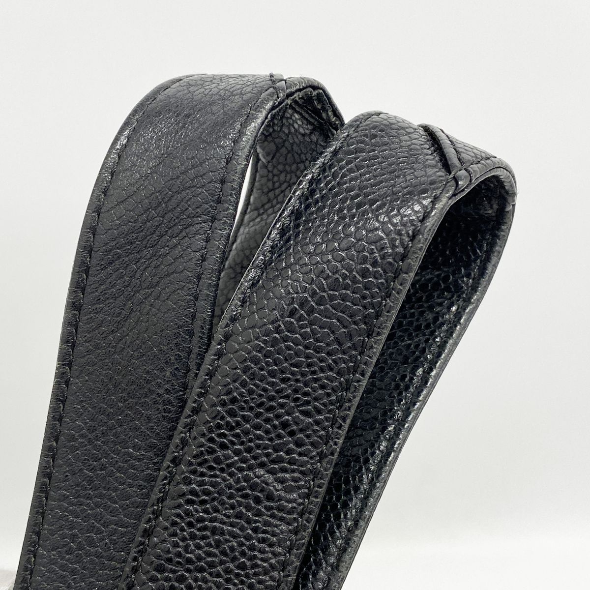 Chanel Tote Bag Caviar Leather Black Gold — view 8